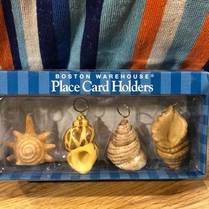16 Seashell Place Card Holders